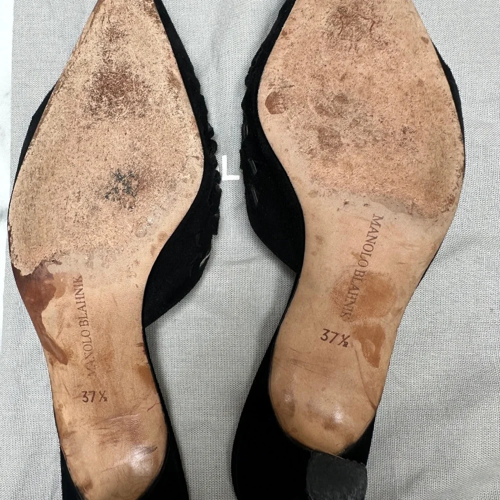 Manolo Blahnik Black Suede Kitten Heel Mules with Fretwork Size 37.5 - Picture 5 of 5